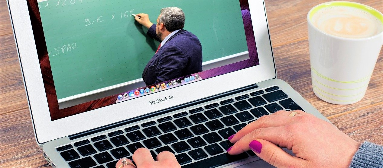 RIED: New Call for Papers: Assessing Online Education and Digitizing ...