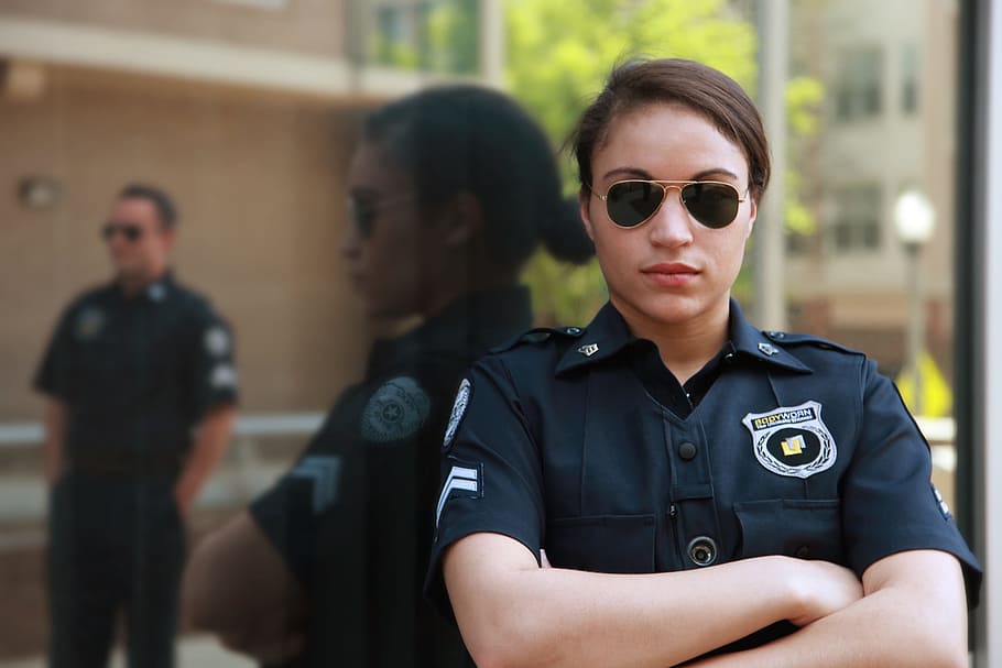 Woman, black, suit, wearing, sunglasses, leaning, wall, bodyworn | Piqsels