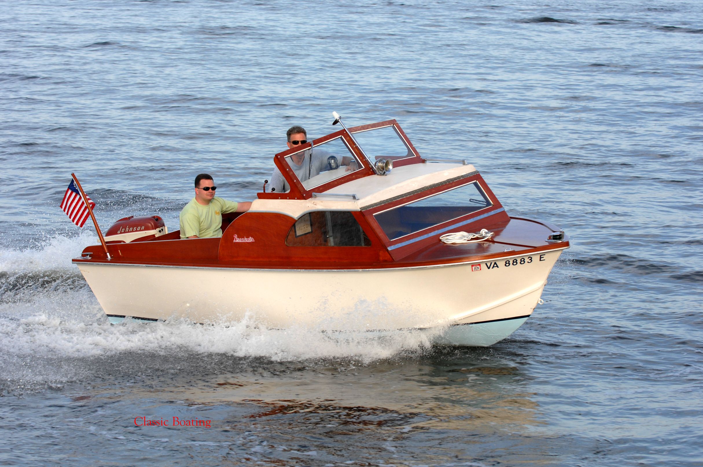 How Fast Can A Boat Go Depending On Horsepower? The Ultimate ... How Fast Can A Boat Go Depending On Horsepower? The Ultimate ...