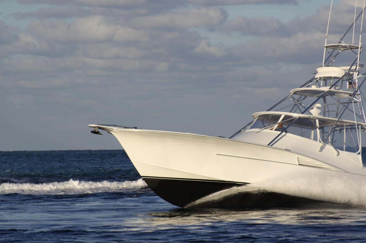 Pontoon or boat ~ Free tunnel hull boat plans